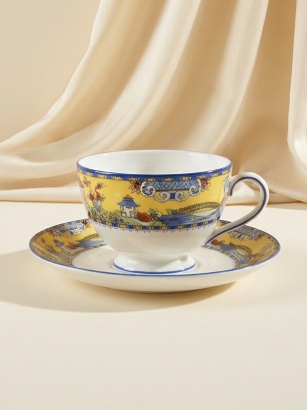 Vintage 1940s Bone China Tea Set By Victoria Czechoslovakia - Japanese Theme x 6